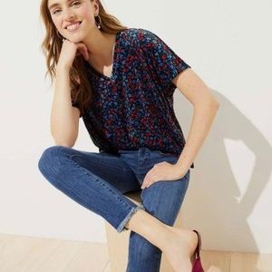 LOFT Floral Black Velvet V Neck Cap Sleeve Top Size Large